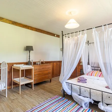 Prázdninový dům Maison Pech'mej Avec Piscine